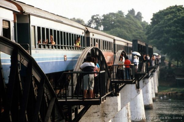 image-079 <p><b>Kanchanaburi - Die Brücke am Kwai</b></p>